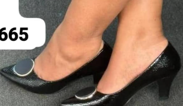 Women's shoes