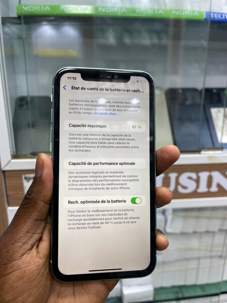 iPhone 11 Vert 64Go