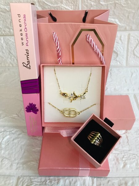 Ladies gift package