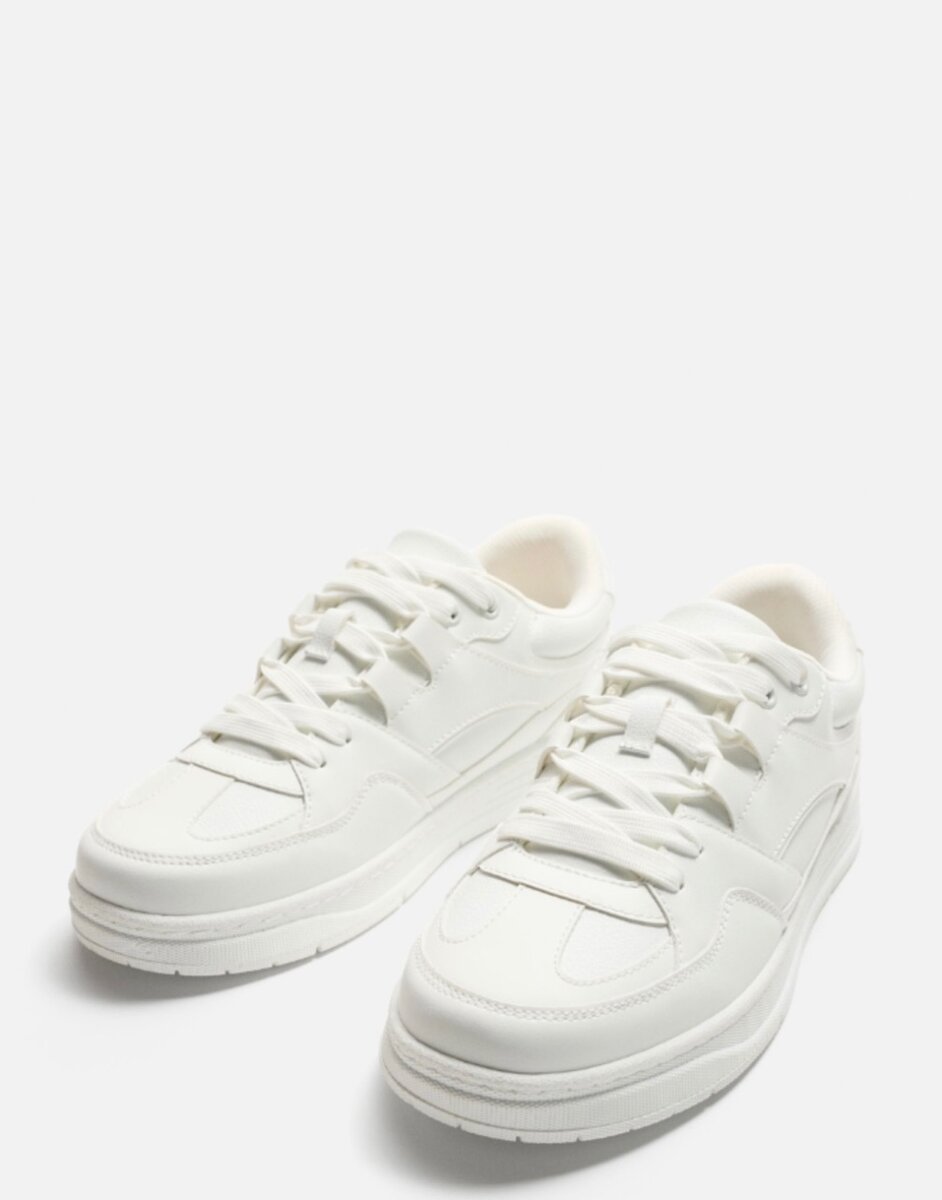 White Classic Sneakers