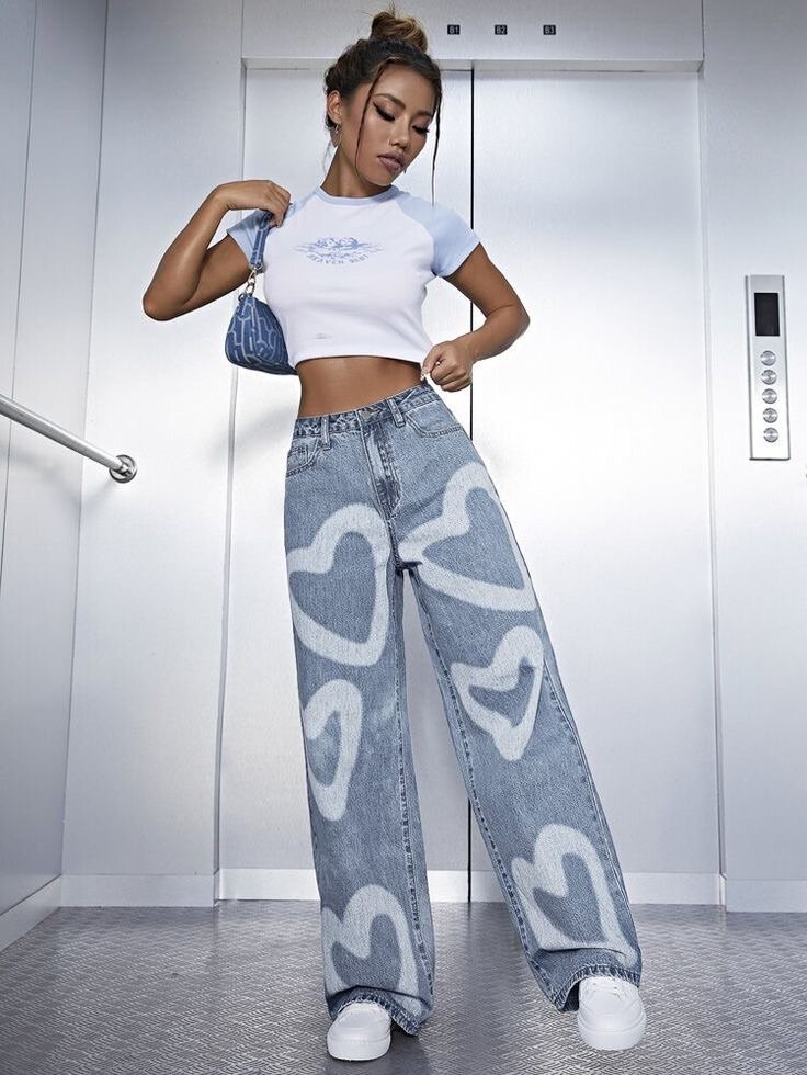 Jeans larges imprimés tendance