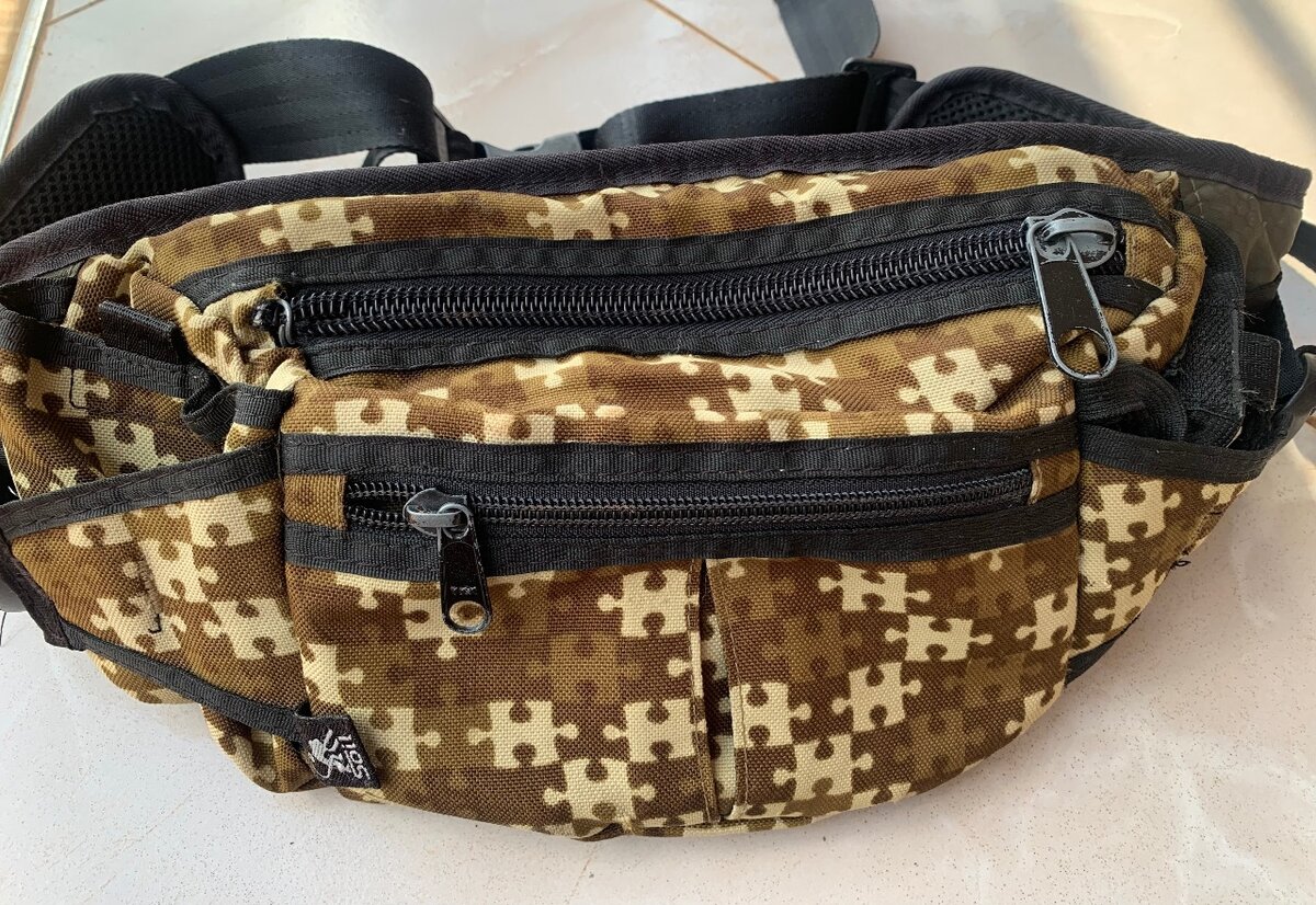 Waist bag