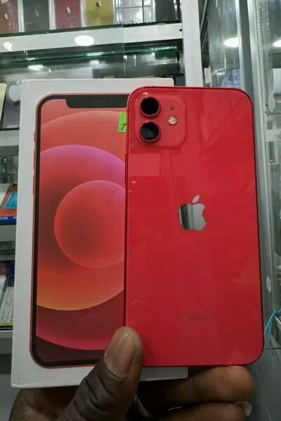 iPhone 12 simple
