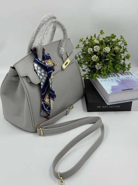 Ladies bag