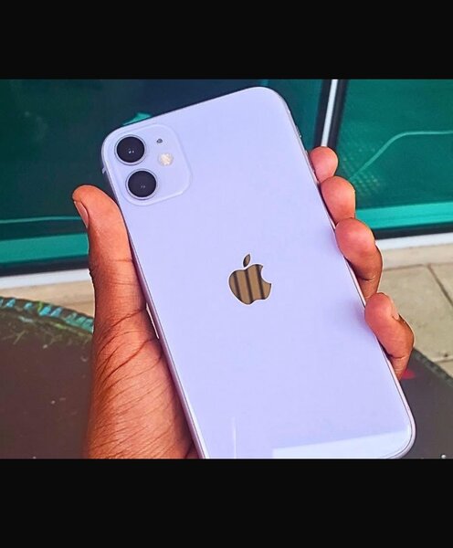 iPhone 11