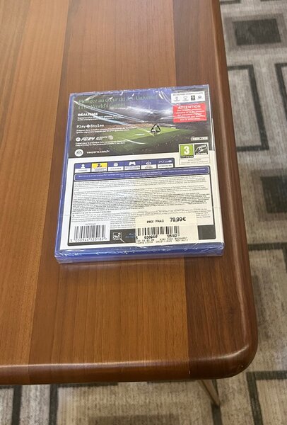 FC 24 (PS4 et PS5)