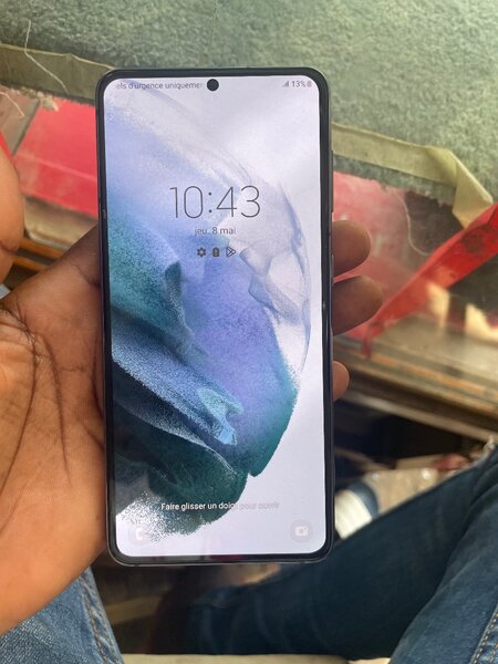 Samsung S22