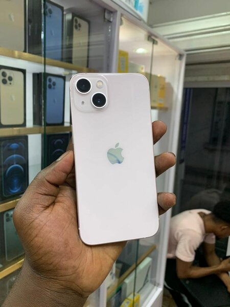 iPhone 13