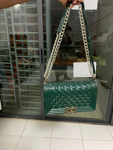 Sac bandoulière vert élégant