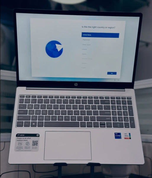 HP LAPTOP