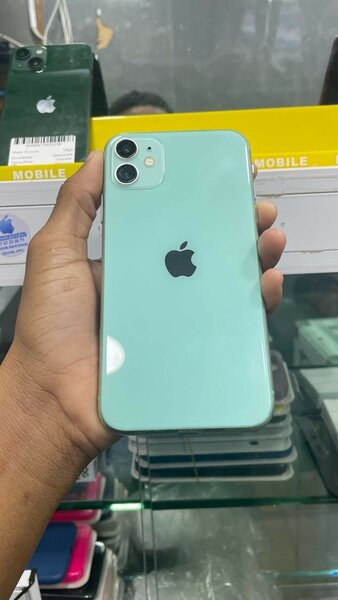 iPhone 11 Débloqué 64Go Vert