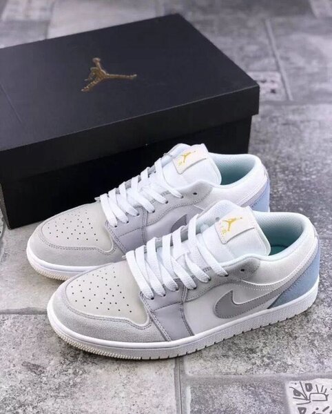 NIKE SB PARIS