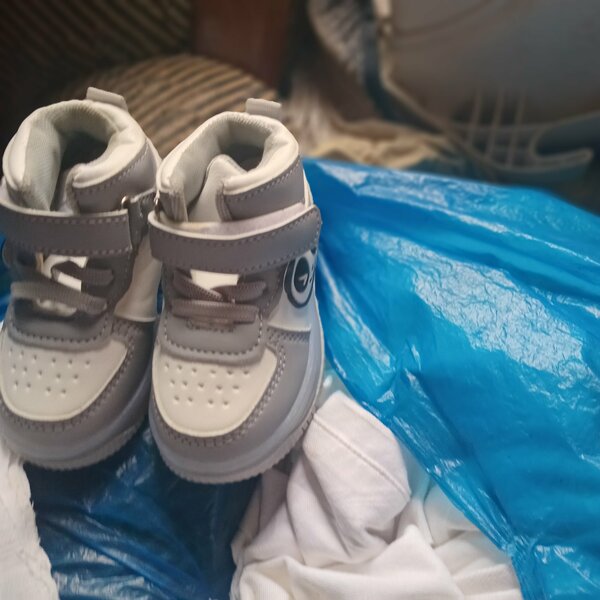 Children shoe