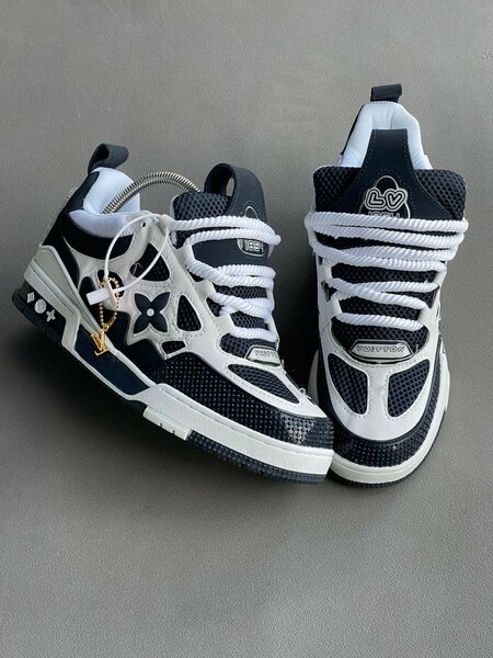 Chaussure LV