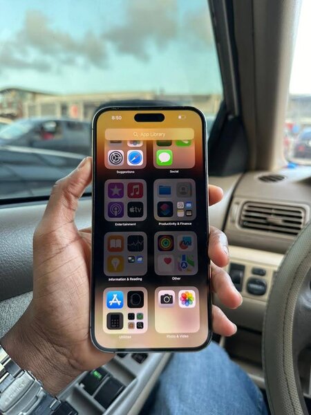 iPhone 14 Pro Max Gold