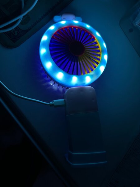 Fashion Mini fans