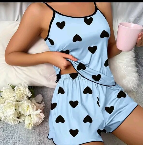 Pyjama court à cœurs femmes