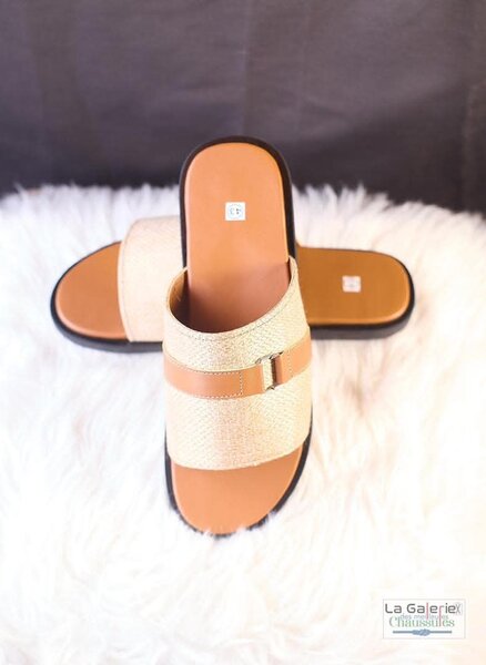 Sandales élégantes en cuir beige