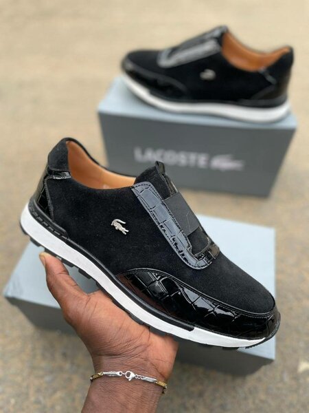 Chaussures élégantes Lacoste