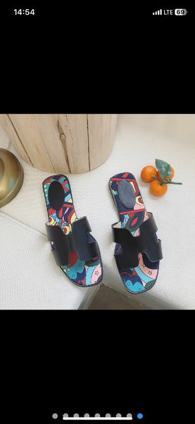 Harmes slippers