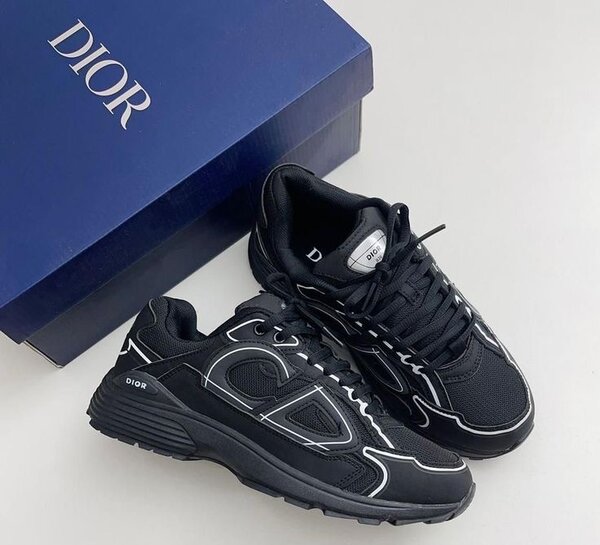 Christian Dior B30