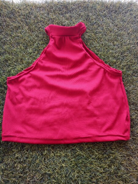 Crop tops