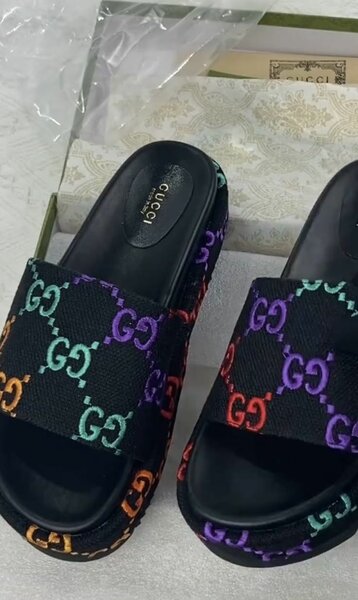 Flip flops slide