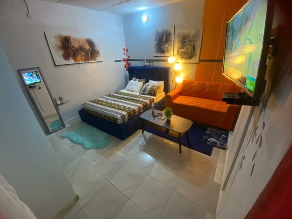 Résidence meublée à Bouaké disponible au 070753014507