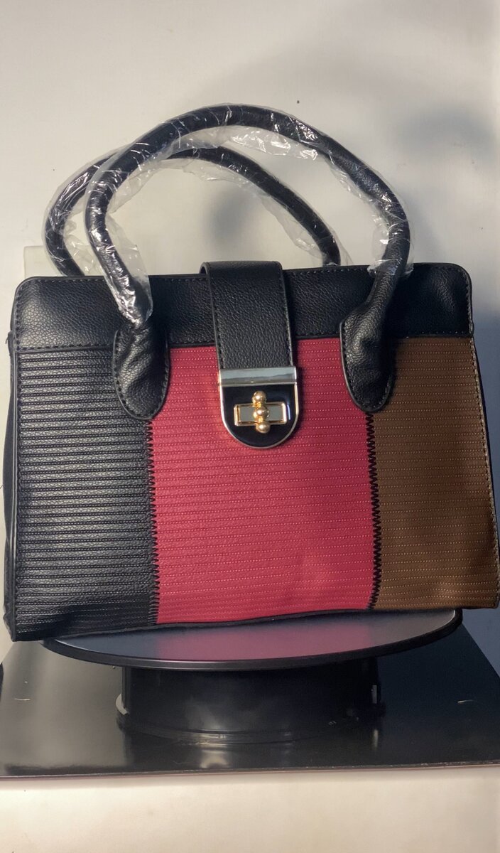 Sac à main fin de série.