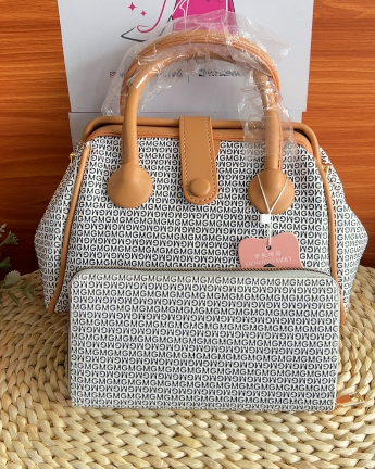 Quality leather bag