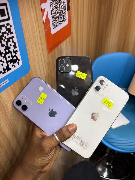 iPhone 11
