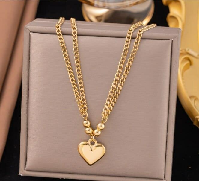 Gold Heart Pendant Necklace