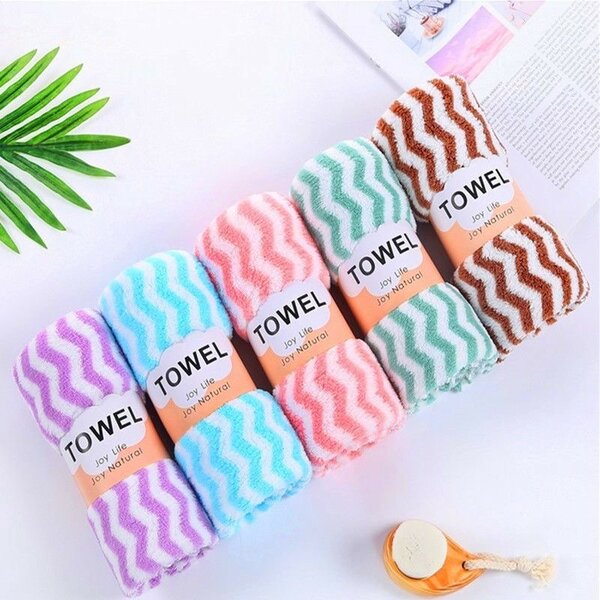 Mini hand towels