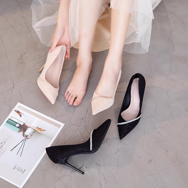 Ladies heels