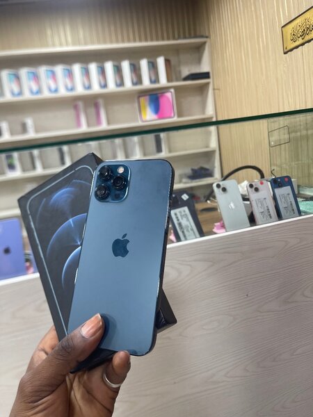 IPHONE 12 PRO MAX
