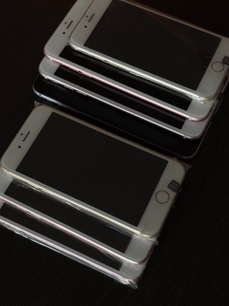 PRE-OWNED IPHONE 6S