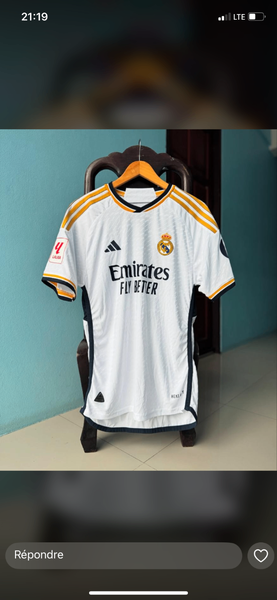 Maillot de Real Madrid saison passée Version professionnel