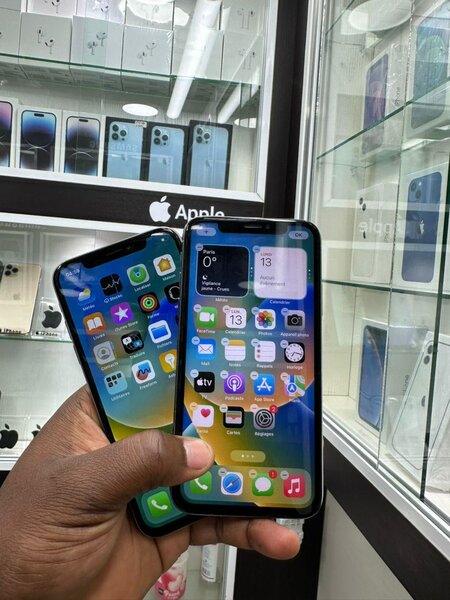 iPhone X 64Go sans id
