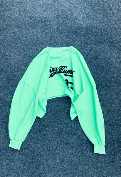 Crop tops