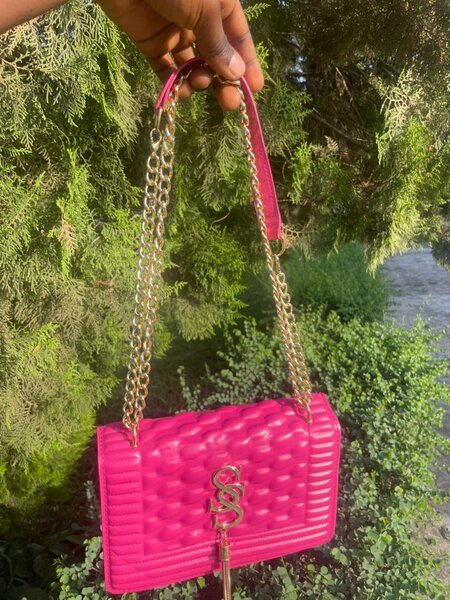 Classy handheld bag