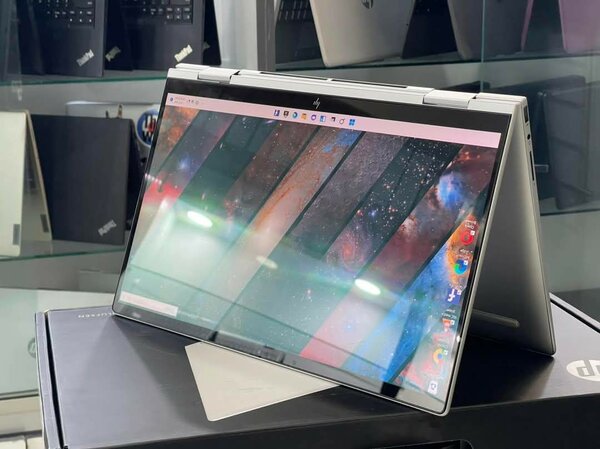 HP Envy X360 15-fe0xxx