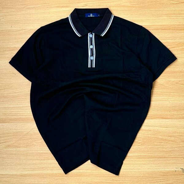 CLASSIC MEN T-SHIRT