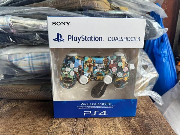 Manette PS4 GTA V