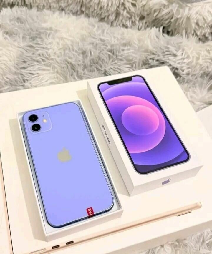 iPhone 12