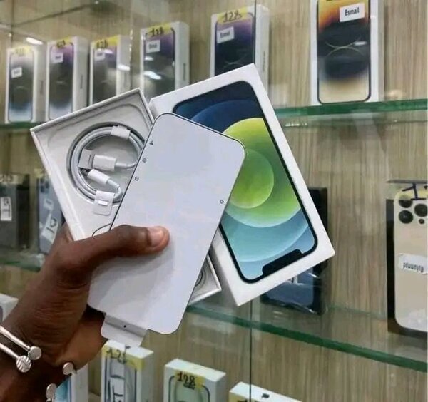iPhone12  simple