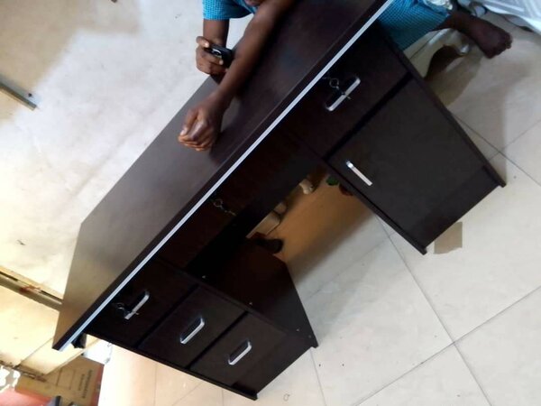 Office table