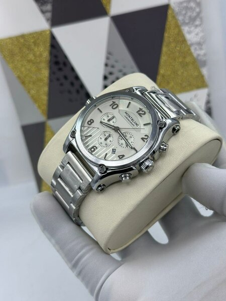 MONTRE LUXE HOMME