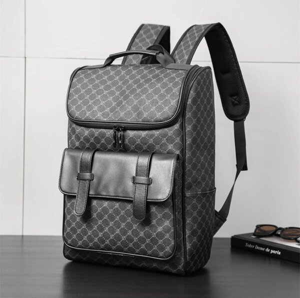 Sac à dos élégant en cuir