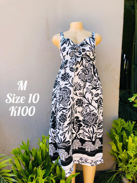 Robe blanc noir