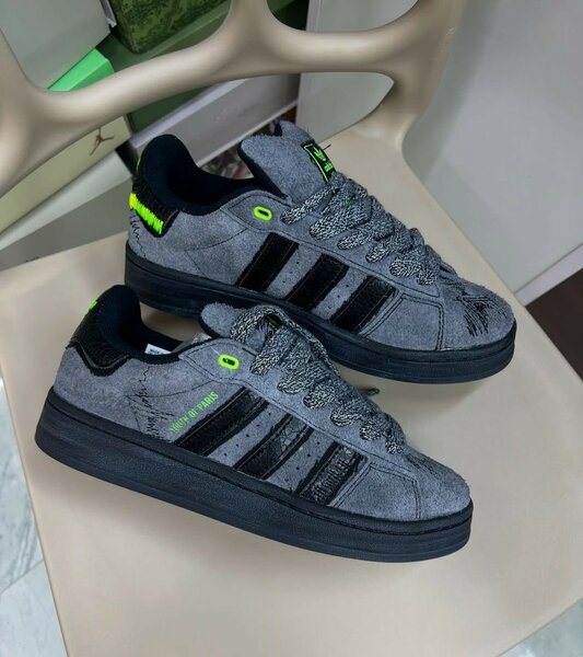 ADIDAS CUMPUS